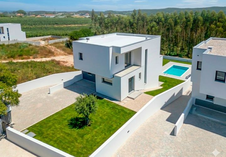 Villa i Caldas da Rainha, Leiria, Caldas da Rainha - € 598.000 | Ref: 072/2025.LS - foto 1