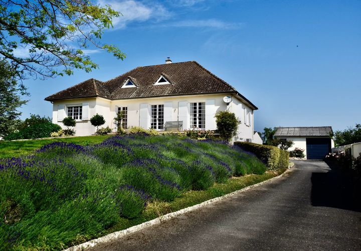 Villa a Couture-d'Argenson, Deux-Sevres, Couture-d'Argenson - € 390.000 | Ref: BVI79927 - foto 1