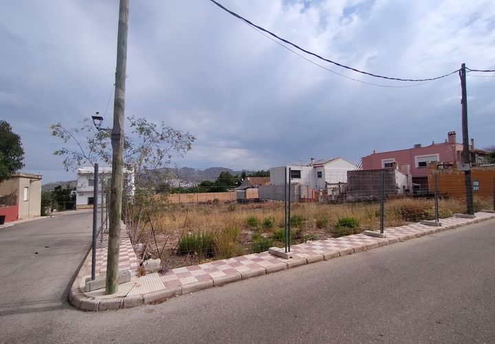 Helårsgrund i Benidoleig, Alicante, Benidoleig - € 300.000 | Ref: 2120 - foto 1