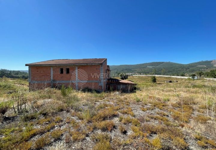 Helårsgrund i Sobreira, Porto, Sobreira - € 150.000 | Ref: SA-01985 - foto 1