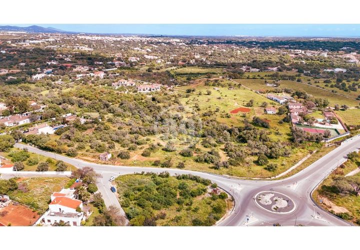 Helårsgrund i Almancil, Faro, Almancil - € 550.000 | Ref: TR-004 - foto 1