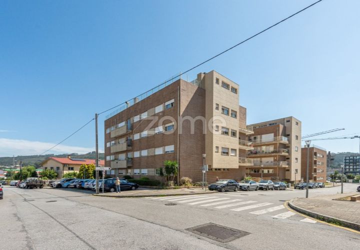 Wohnung in Valongo, Porto, Valongo - € 1.000/Monat | Ref: ZMPT591038 - Foto 1