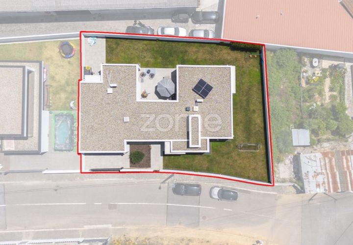 Villa em Serzedo, Porto, Serzedo - € 650.000 | Ref: ZMPT590954 - foto 1