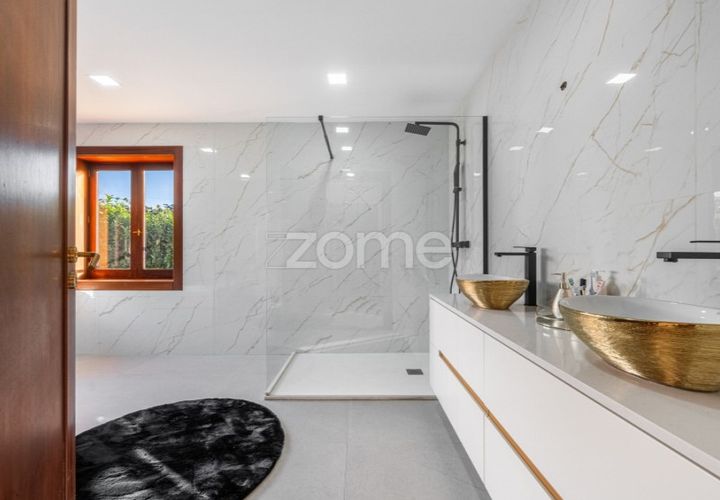Villa i Quinta do Loureiro, Aveiro, Quinta do Loureiro - € 549.000 | Ref: ZMPT583250 - foto 1
