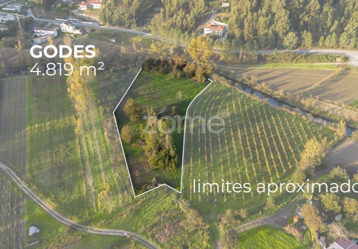 Helårsgrund i Sobreira, Porto, Sobreira - € 39.000 | Ref: ZMPT570602 - foto 1