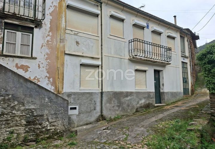 Villa en Cepos e Teixeira, Coimbra, Cepos e Teixeira - € 79.500 | Ref: ZMPT586016 - photo 1