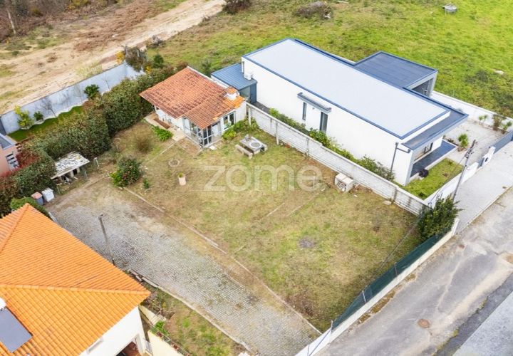 Helårsgrund i Guimaraes, Braga, Guimaraes - € 79.000 | Ref: ZMPT586880 - foto 1