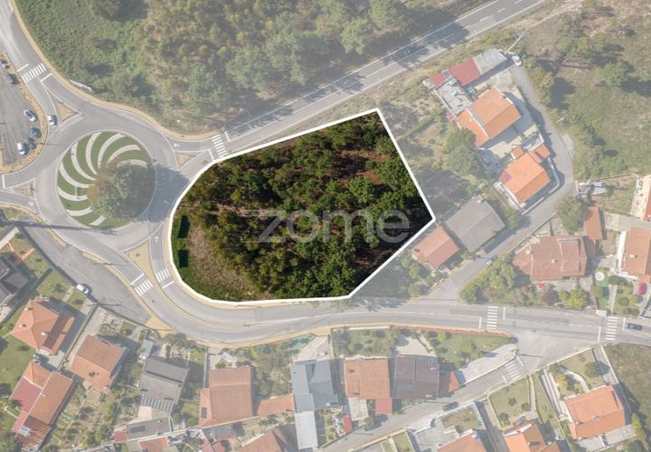 Helårsgrund i Nogueira do Cravo e Pindelo, Aveiro, Nogueira do Cravo e Pindelo - € 185.000 | Ref: ZMPT581775 - foto 1