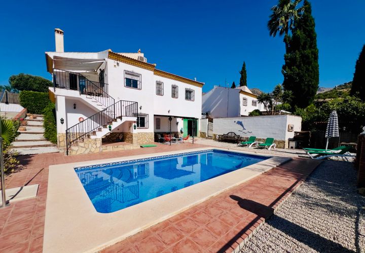 Villa i Alcaucin, Malaga, Alcaucin - € 375.000 | Ref: IRE2622 - foto 1