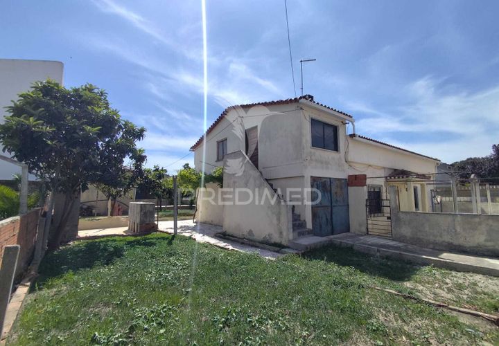 Byhus i Almada, Setubal, Almada - € 400.000 | Ref: 061832 - foto 1