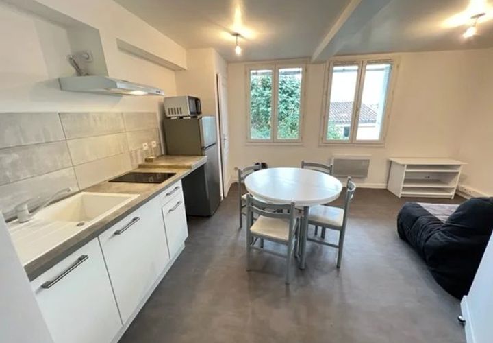 Apartament a Auch, Gers, Auch - € 380/mes | Ref: 7626943 - foto 1