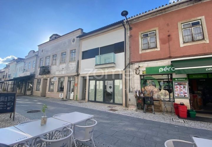 Villa em Mealhada, Aveiro, Mealhada - € 450.000 | Ref: ZMPT583311 - foto 1