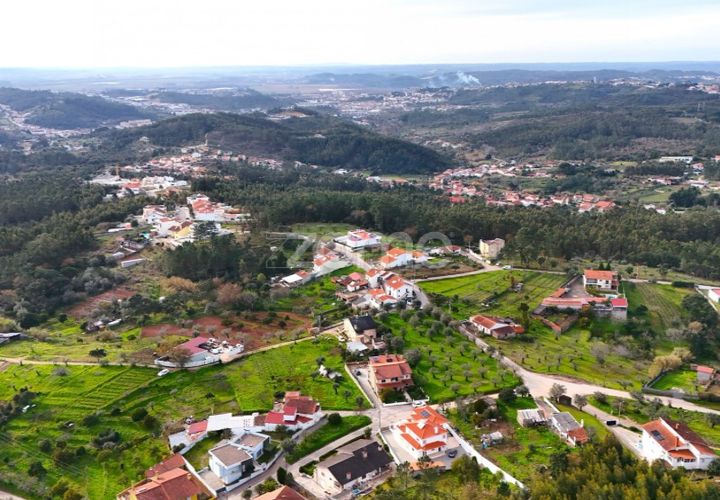 Helårsgrund i Coimbra, Coimbra, Coimbra - € 100.000 | Ref: ZMPT585008 - foto 1