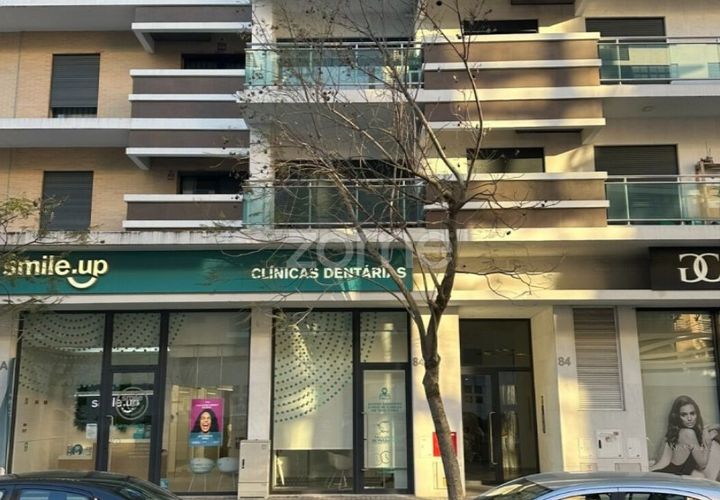 Apartament a Loures, Lisbon, Loures - € 2.250/mes | Ref: ZMPT588298 - foto 1