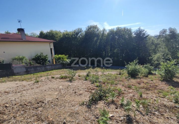 Helårsgrund i Viseu, Viseu, Viseu - € 60.000 | Ref: ZMPT568152 - foto 1