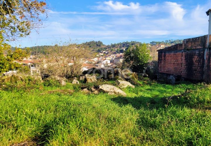 Helårsgrund i Viseu, Viseu, Viseu - € 51.000 | Ref: ZMPT573948 - foto 1