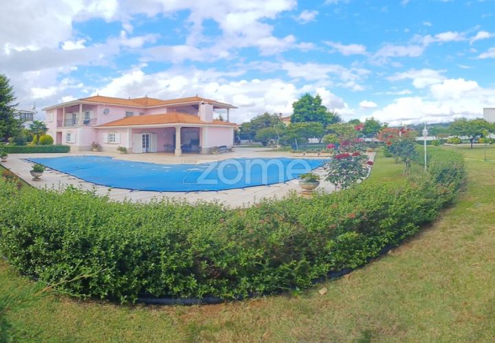 Villa in Arganil, Coimbra, Arganil - € 900.000 | Ref: ZMPT554686 - foto 1