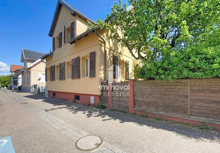 Villa i Strasbourg, Bas-Rhin, Strasbourg - € 735.000 | Ref: T66588 - foto 1