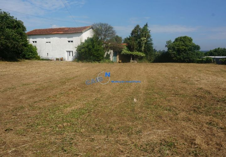 Villa - Paredes, Porto, Paredes - € 165 000 | Réf : 4827 - photo 1