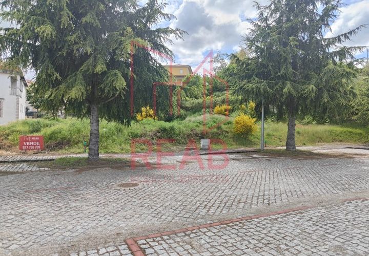 Helårsgrund i Sernancelhe, Viseu, Sernancelhe - € 44.000 | Ref: 220B/ 2025 - foto 1