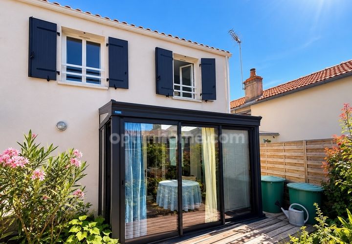 Villa i La Rochelle, Charente-Maritime, La Rochelle - € 367.000 | Ref: 830036817122 - foto 1