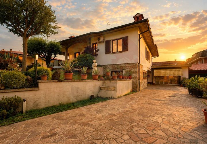 Villa i Rovato, Brescia, Rovato - € 390.000 | Ref: Rovatosingola - foto 1