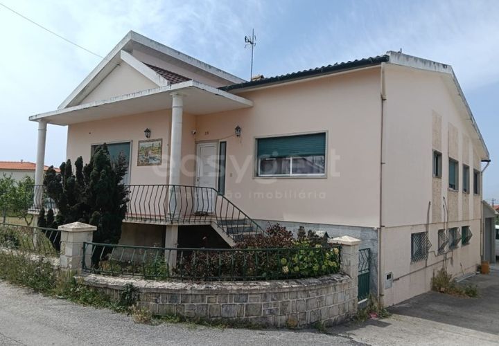 Villa i Pataias, Leiria, Pataias - € 250.000 | Ref: LE99319NZ - foto 1