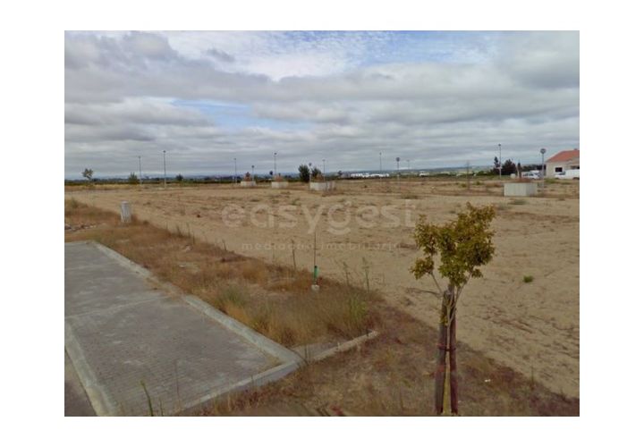Helårsgrund i Benfica do Ribatejo, Santarem, Benfica do Ribatejo - € 132.000 | Ref: TM70168 - foto 1