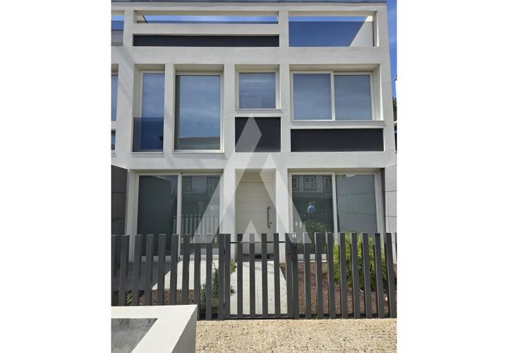 Villa i Viana do Castelo, Viana do Castelo, Viana do Castelo - € 690.000 | Ref: 1350086/24VC - foto 1
