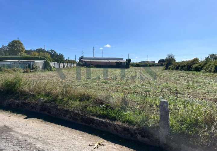 Helårsgrund i Maia, Porto, Maia - € 155.000 | Ref: VR-155-346 - foto 1