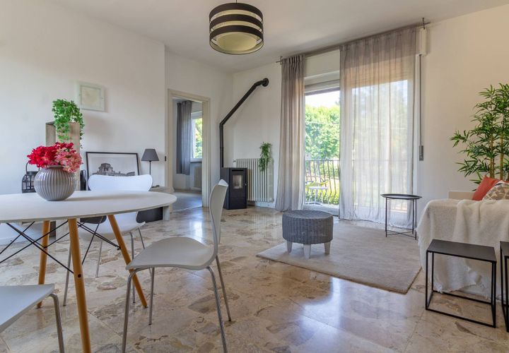 Villa i Taino, Varese, Taino - € 149.000 | Ref: 1004-149taino - foto 1