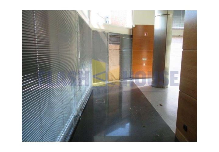 Erhvervsejendom i Pedroucos, Porto, Pedroucos - € 79.000 | Ref: MPNC4017 - foto 1