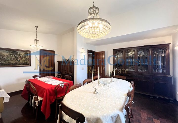Villa i Caniço, Madeira, Caniço - € 1.200.000 | Ref: GAR-CJ-V3-00270 - foto 1