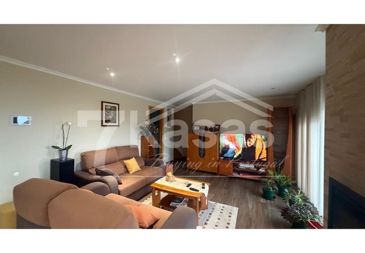 Villa i Olho Marinho, Leiria, Olho Marinho - € 360.000 | Ref: K334 - foto 1