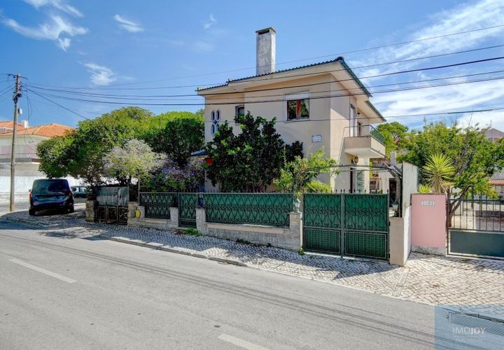 Villa em Alcabideche, Lisbon, Alcabideche - € 745.000 | Ref: MORMB048 - foto 1