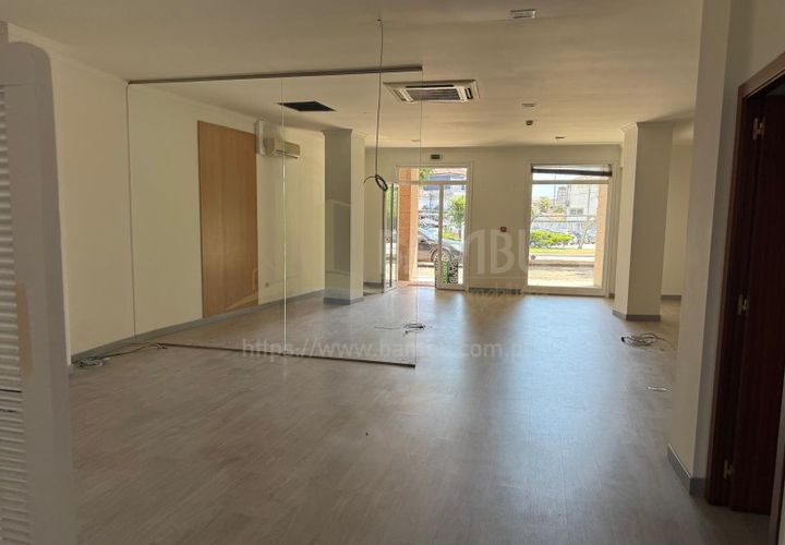 Propriedade comercial em Valenca, Viana do Castelo, Valenca - € 800/mês | Ref: B3302 - foto 1