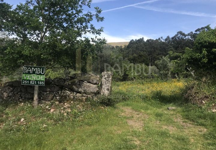 Grond in Valenca, Viana do Castelo, Valenca - € 60.000 | Ref: B2114 - foto 1