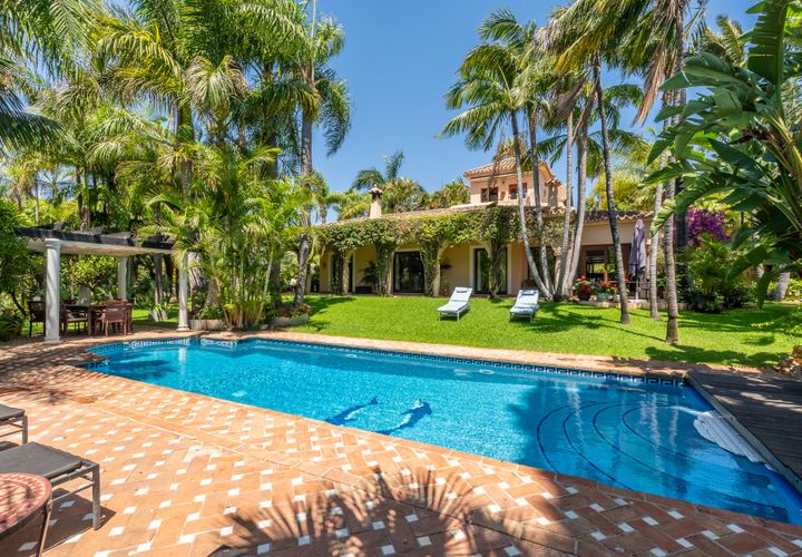 Villa in Marbella, Malaga, Marbella - € 6.700.000 | Ref: R112-06327 - foto 1