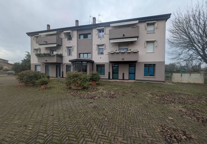 Parkeringsplads i Ferrara, Ferrara, Ferrara - € 19.500 | Ref: Quartesana garage/appartamento - foto 1