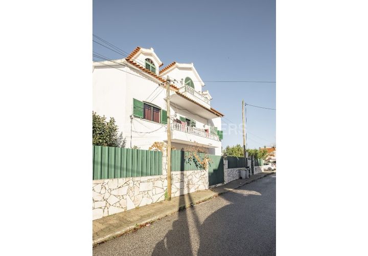 Villa i Seixal, Setubal, Seixal - € 549.500 | Ref: W-047LLE - foto 1