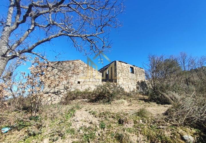 Farm i Celorico da Beira, Guarda, Celorico da Beira - € 88.000 | Ref: FIN_15 - foto 1
