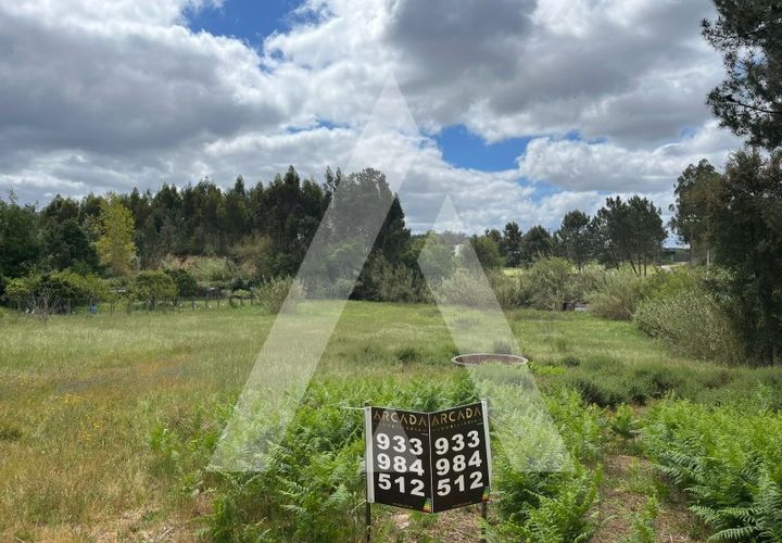 Helårsgrund i Leiria, Leiria, Leiria - € 70.000 | Ref: 1130742/23 LR - foto 1
