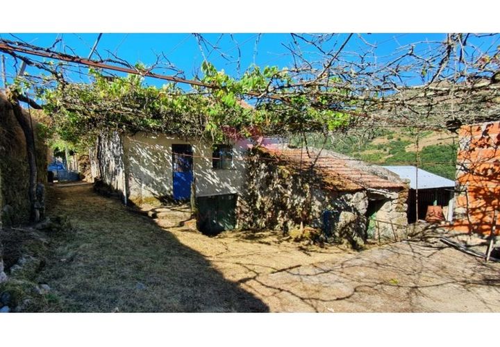 Landejendom i Arcos de Valdevez, Viana do Castelo, Arcos de Valdevez - € 65.000 | Ref: AVV-2075-MR-0822 - foto 1