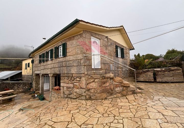 Villa i Arcos de Valdevez, Viana do Castelo, Arcos de Valdevez - € 225.000 | Ref: AVV-2522-MF-0226 - foto 1