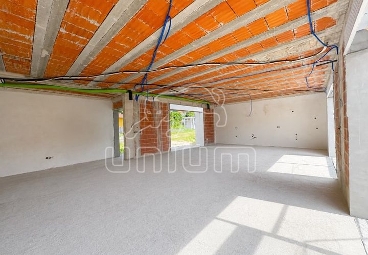 Villa i Esposende, Braga, Esposende - € 450.000 | Ref: R5124 - foto 1