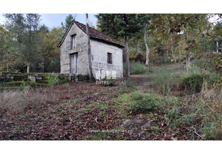 Helårsgrund i Penafiel, Porto, Penafiel - € 65.000 | Ref: MC09858 - foto 1