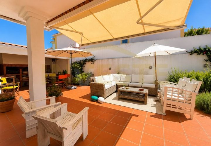 Villa in Alcabideche, Lisbon, Alcabideche - € 4,550/month | Ref: 6374/26-TS.JV - photo 1
