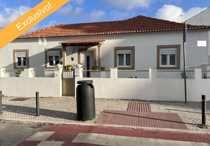 Villa a Santo Onofre e Serra do Bouro, Leiria, Santo Onofre e Serra do Bouro - € 275.000 | Ref: MOR4376 - foto 1