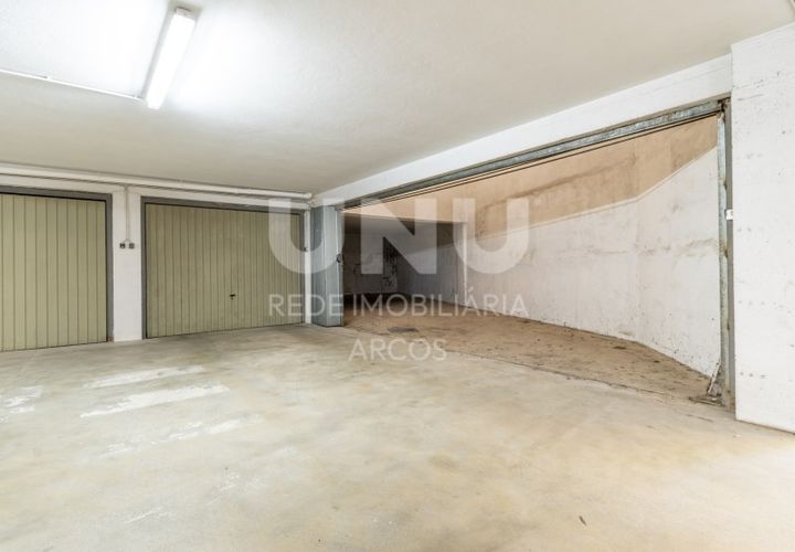 Garage i Arcos de Valdevez, Viana do Castelo, Arcos de Valdevez - € 40.000 | Ref: UNU.I.173.23362 - foto 1