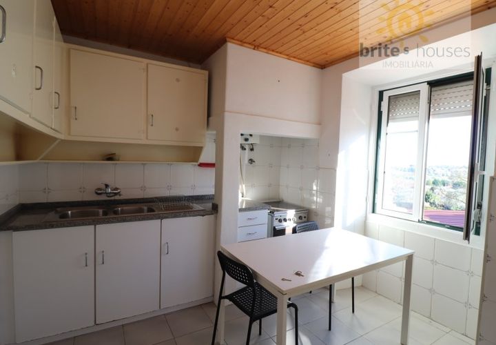 Apartament a Tomar, Santarem, Tomar - € 470/mes | Ref: Ar390 - foto 1
